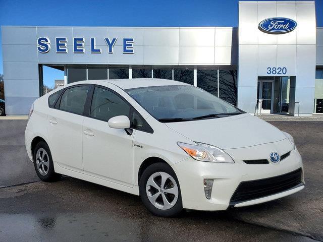 2014 toyota prius five