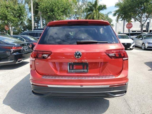 2023 volkswagen tiguan 2.0t se in miami, florida