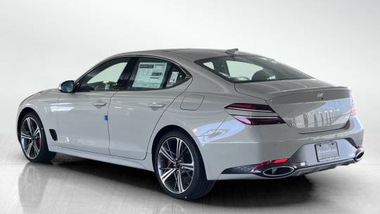 2025 Genesis G70