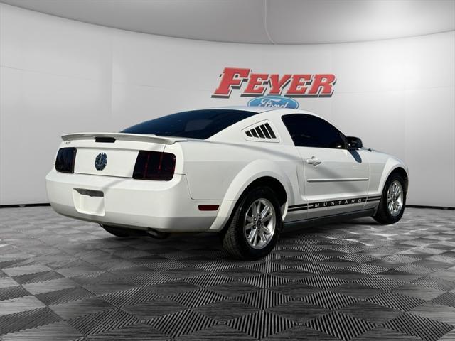 2008 ford mustang premium
