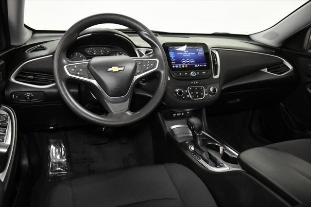 2022 chevrolet malibu lt