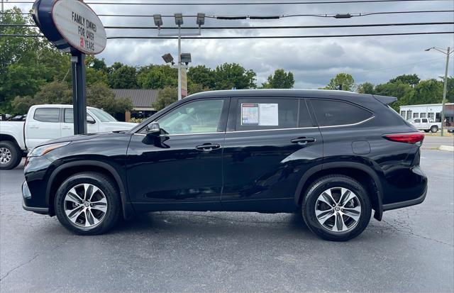 2021 toyota highlander xle