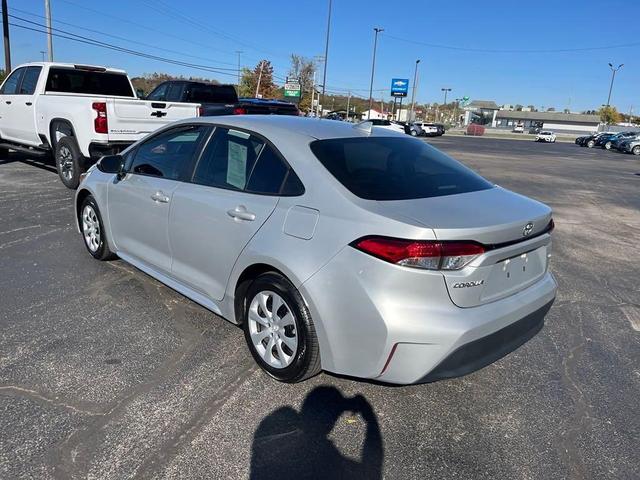 2023 toyota corolla le
