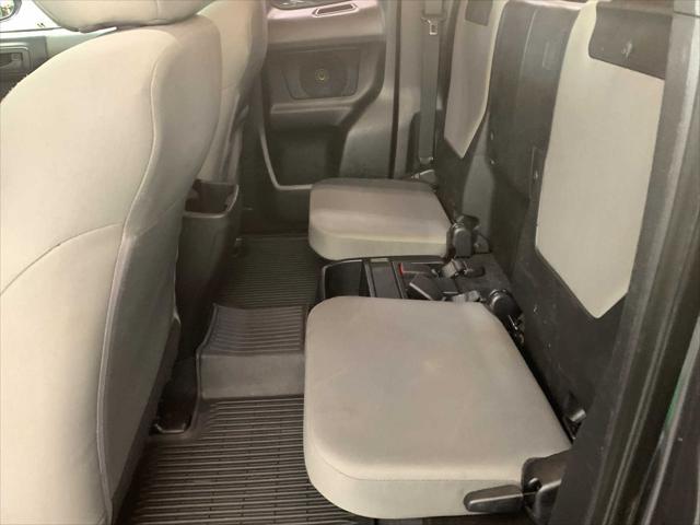 2016 toyota tacoma sr