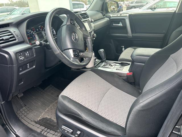 2017 toyota 4runner sr5