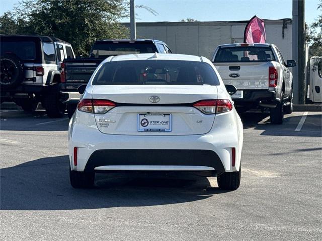 2021 toyota corolla le