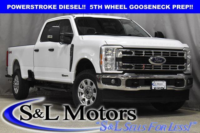 2023 ford f-350 xlt