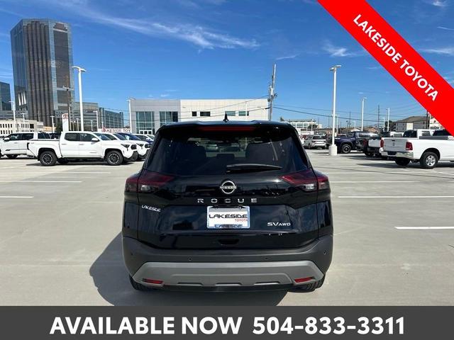 2023 nissan rogue sv