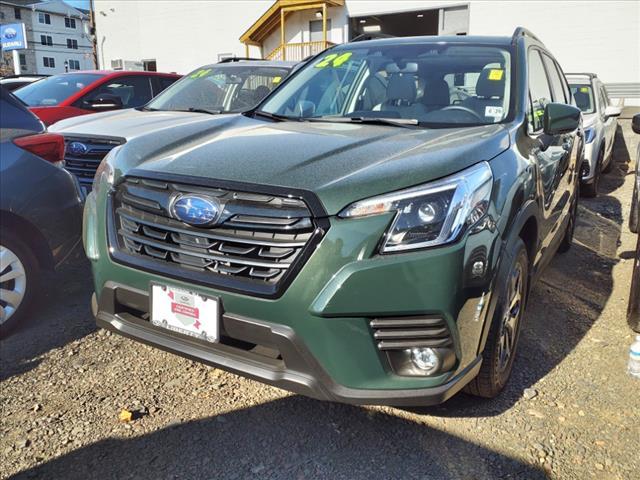2024 subaru forester premium