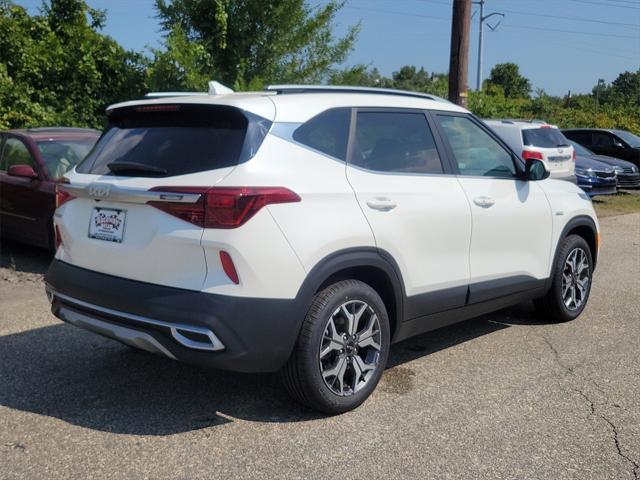 2022 kia seltos ex