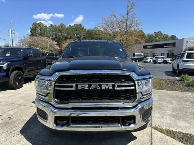 2022 ram 3500 tradesman crew cab 4x4 8' box in hickory, north carolina