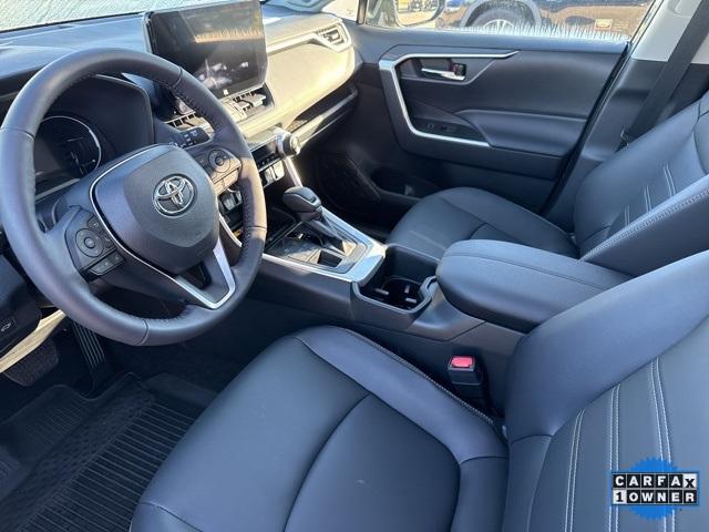 2024 toyota rav4 xle premium