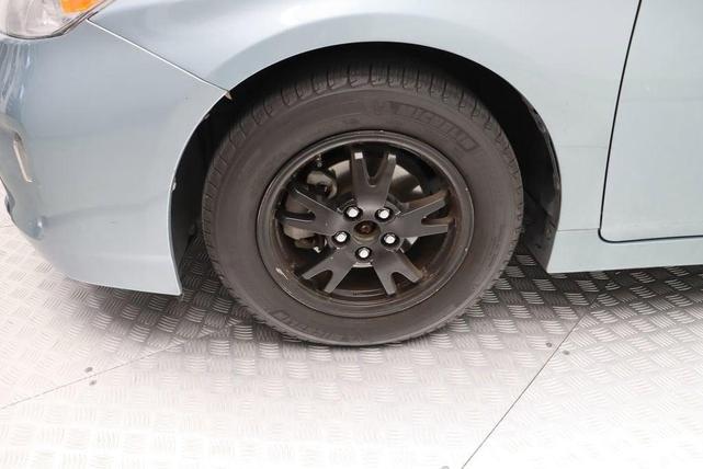 2014 toyota prius two