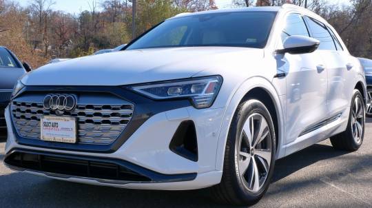 2024 Audi Q8 e-tron