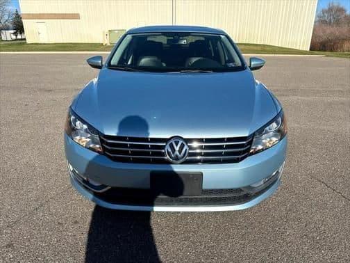 2012 volkswagen passat 3.6 sel premium in blaine, minnesota