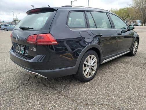 2017 volkswagen golf alltrack tsi se in shakopee, minnesota