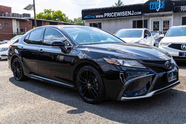 2021 toyota camry xse