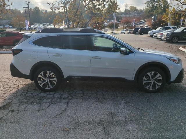 2022 subaru outback touring xt