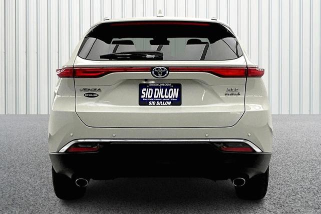 2022 toyota venza limited