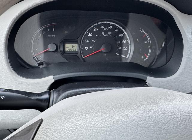2012 toyota sienna le