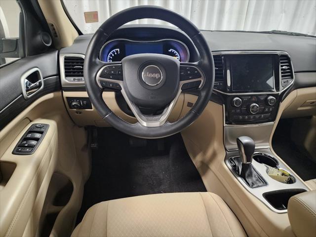 2022 jeep grand cherokee laredo