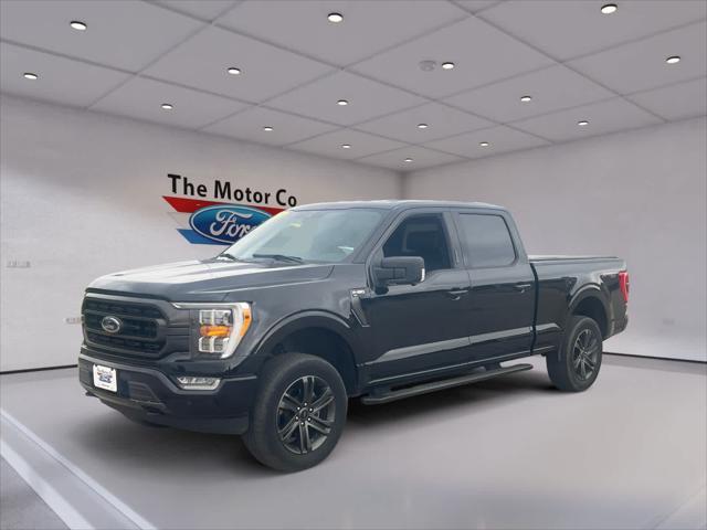 2021 ford f-150 xlt