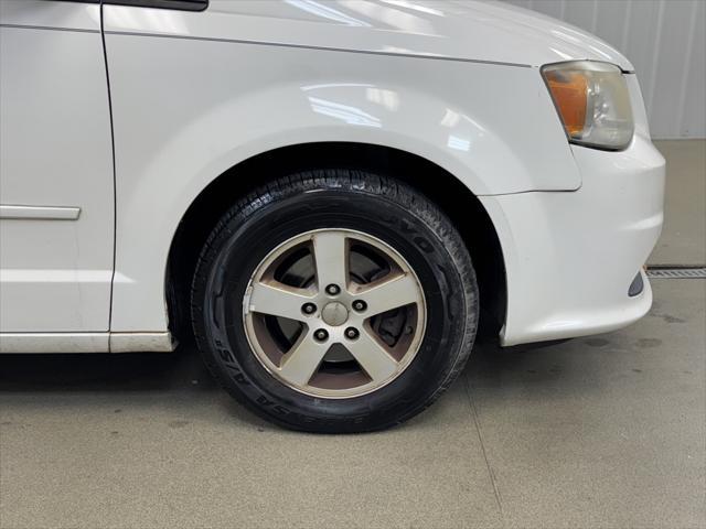 2013 dodge grand caravan sxt