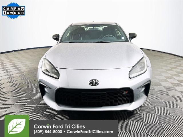 2024 toyota gr86 premium