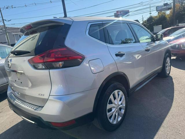 2017 nissan rogue s