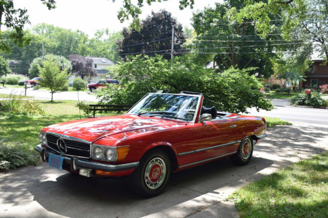 1972 mercedes benz 350 sl red convertible, no rust, no salt