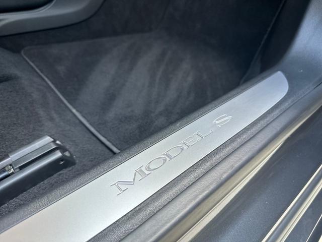 2015 tesla model s p85d