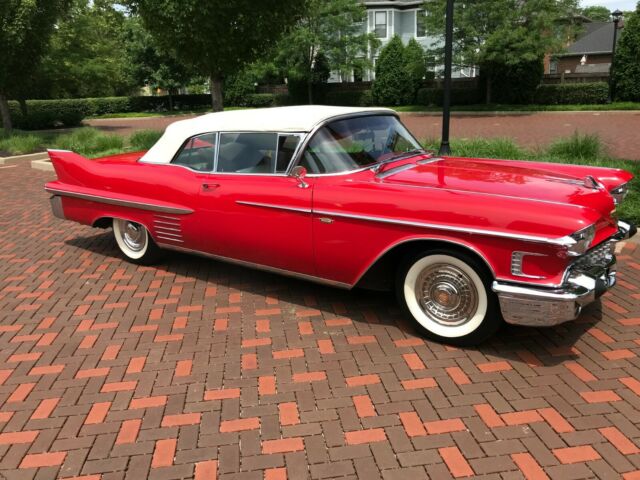 1958 cadillac convertible!! gorgeous car very nice paint,chrome & interior!!