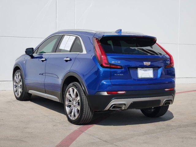 2022 cadillac xt4 premium luxury