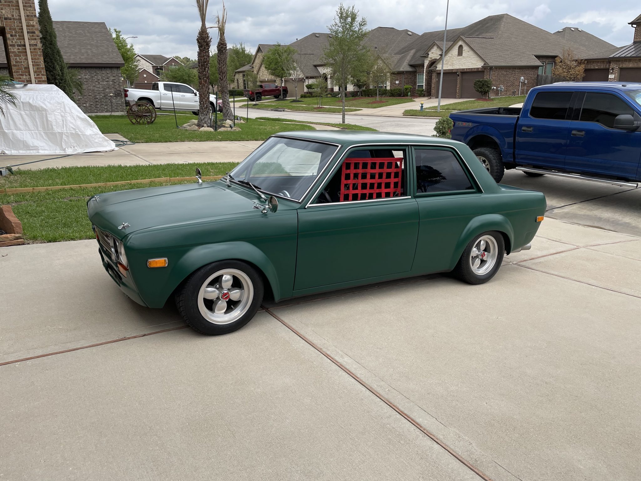 1972 datsun 510 5-speed