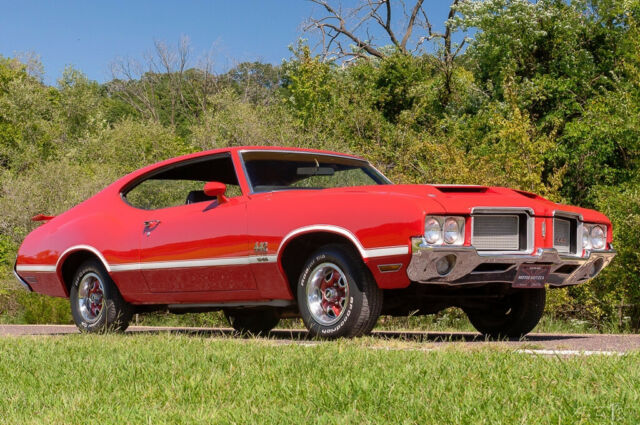 1972 oldsmobile cutlass holiday 442 w-30 replica coupe