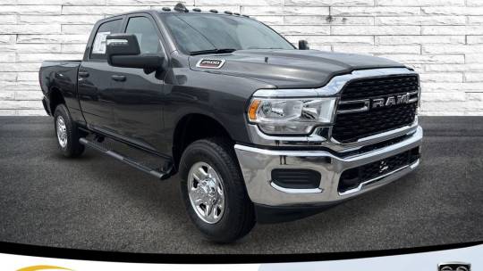 new 2024 ram 2500 tradesman crew cab 6'4" box 4wd