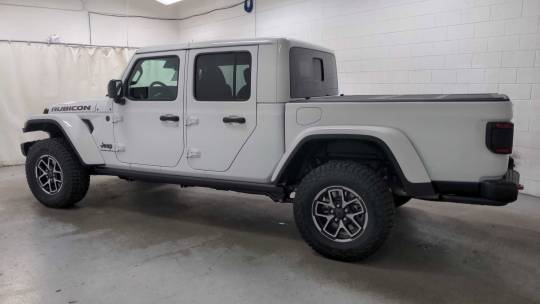 2024 Jeep Gladiator