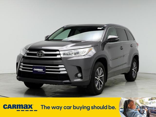 2017 toyota highlander xle