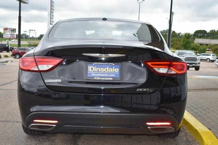 used 2016 chrysler 200 s hastngs, ne 68901 for sale in good samaritan village, nebraska
