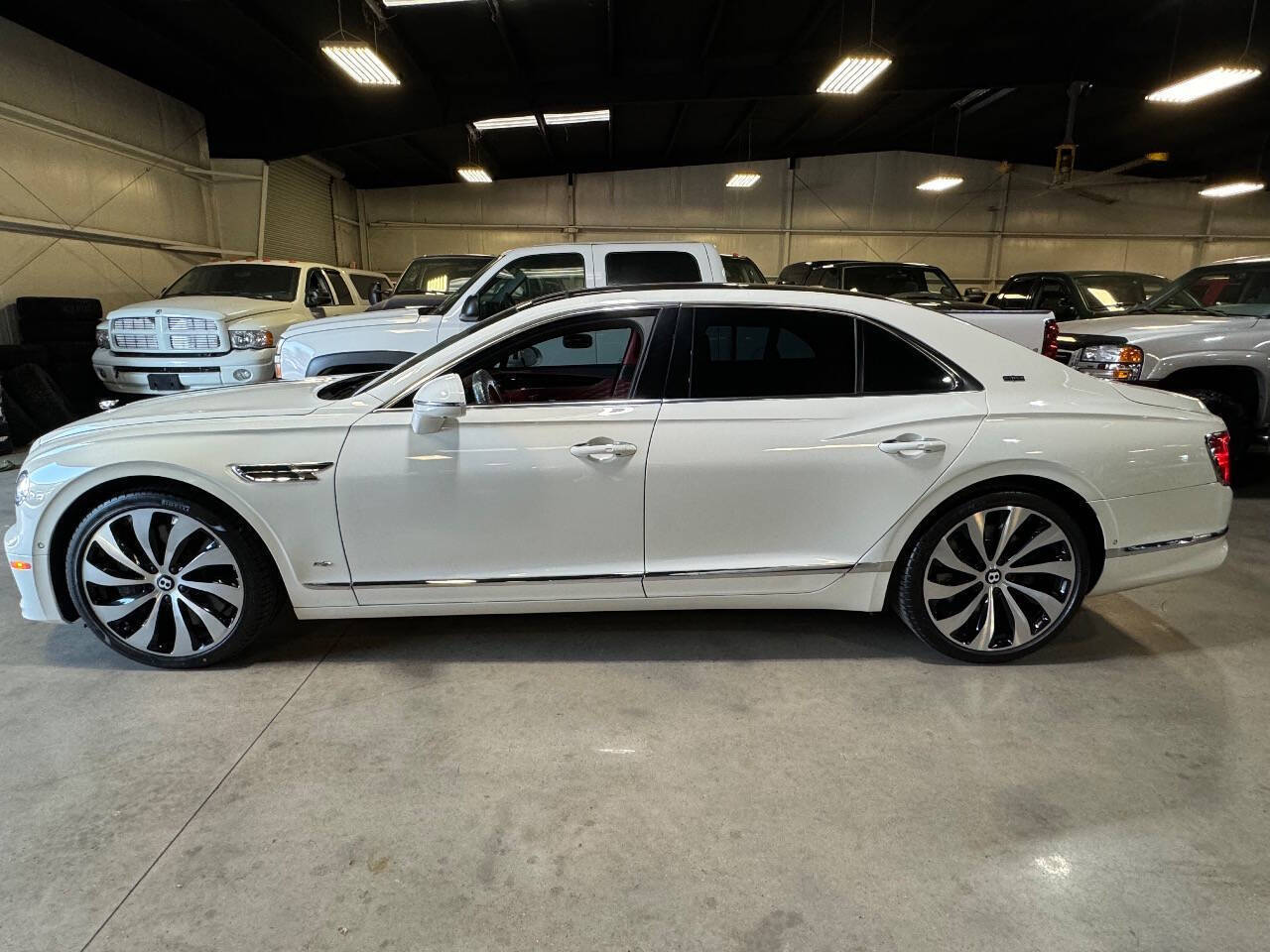 2021 bentley flying spur v8 awd 4dr sedan