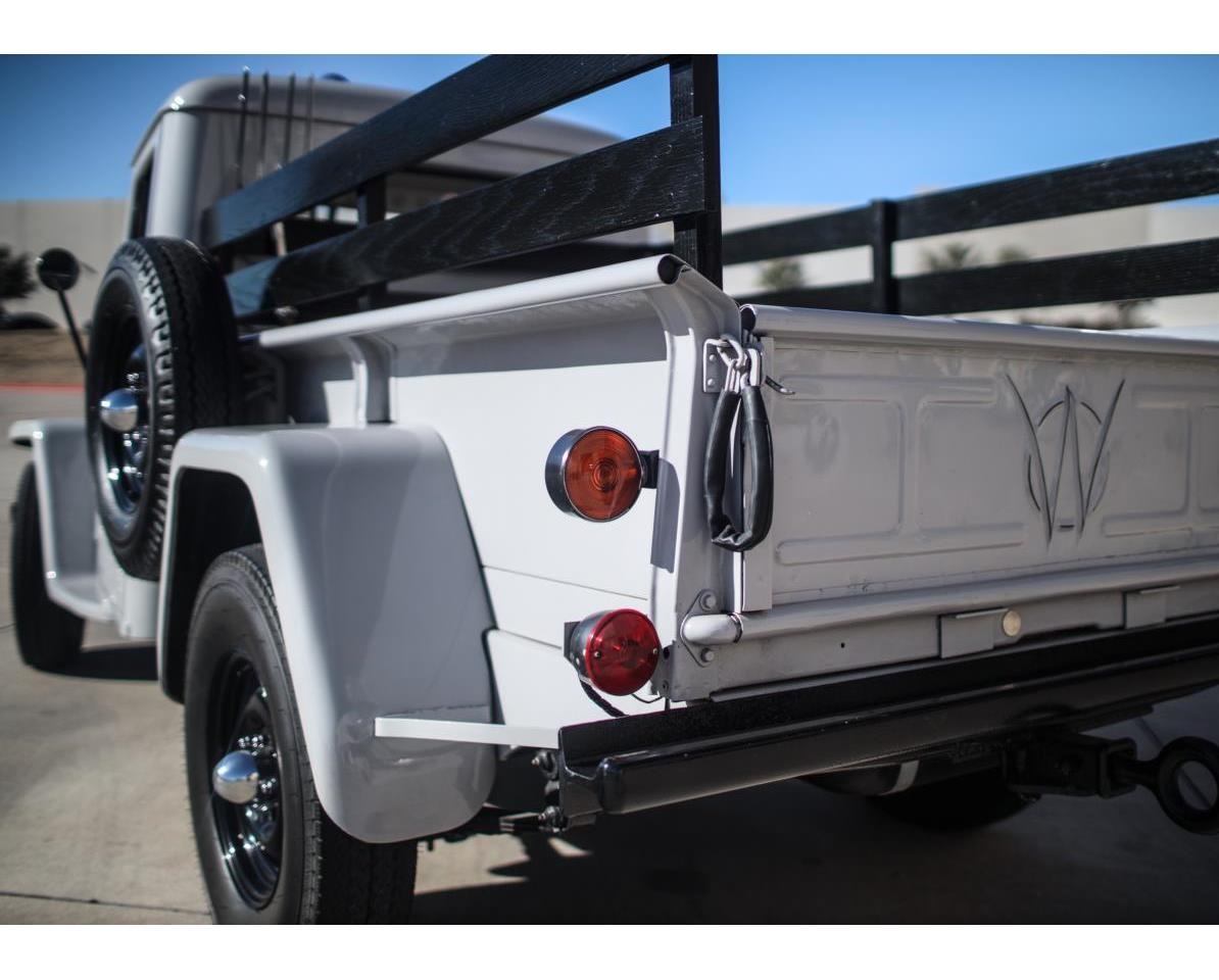 1951 willys-overland jeepster