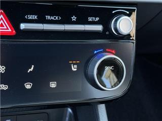 2025 Hyundai Santa Cruz sel activity