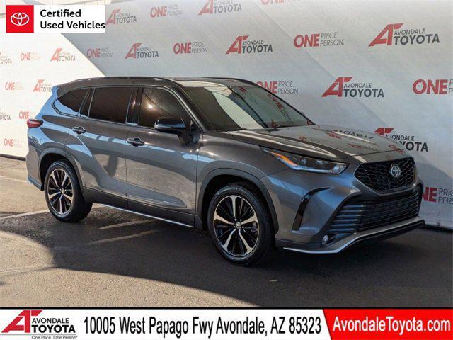 2022 toyota highlander xse