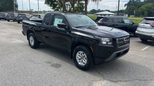 2024 Nissan Navara (Frontier) sv