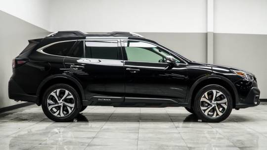 2021 Subaru Outback standard model