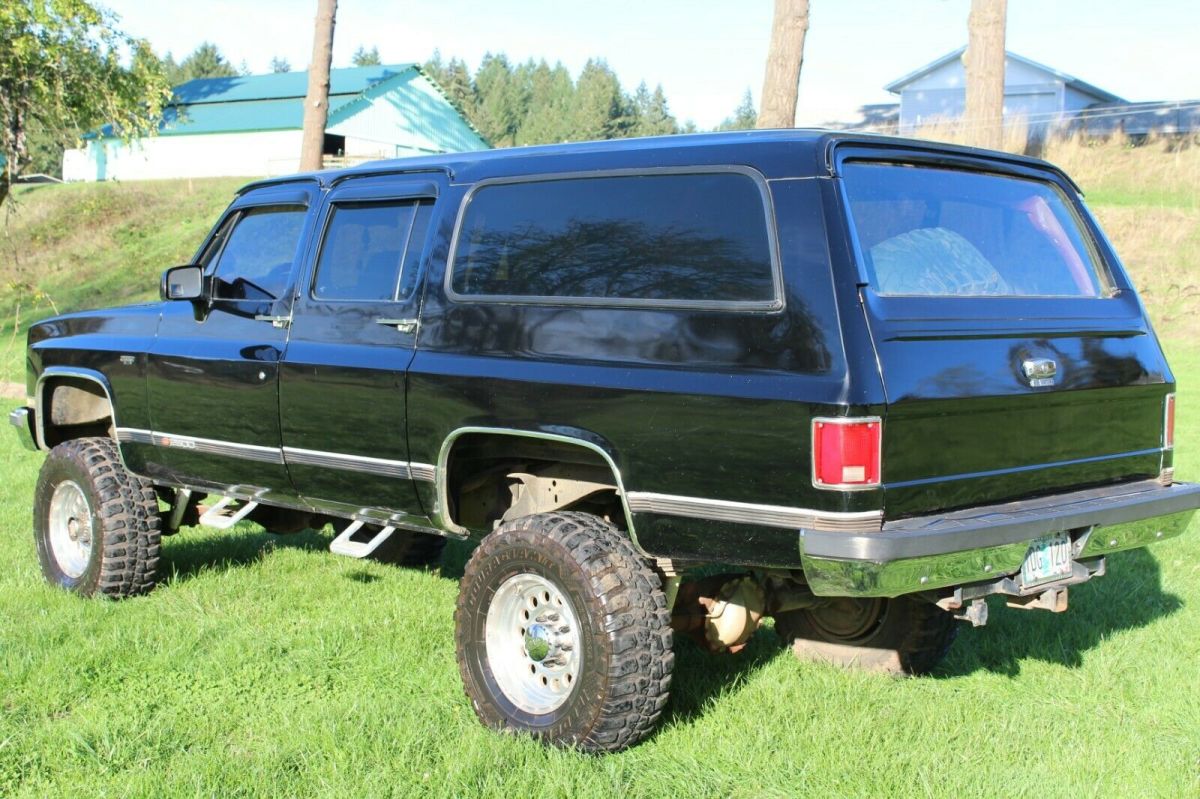 1990 chevrolet suburban 2500 3/4 ton lifted square body --- $1.00 starting bid !