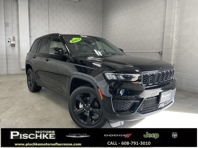 2023 jeep grand cherokee altitude