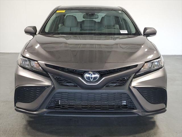 2024 toyota camry se