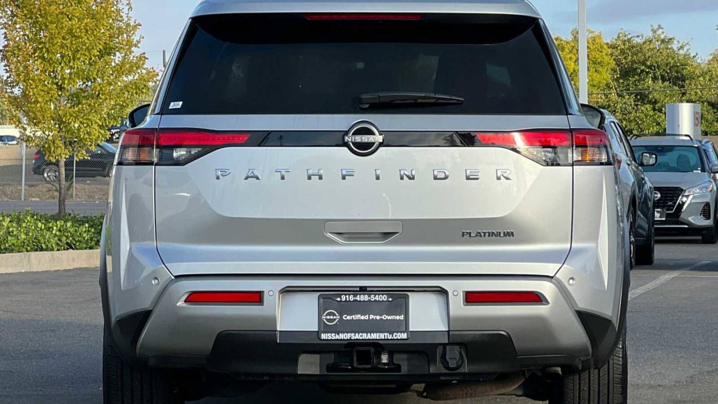 2023 nissan pathfinder platinum