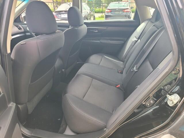 2018 nissan altima 2.5 sr